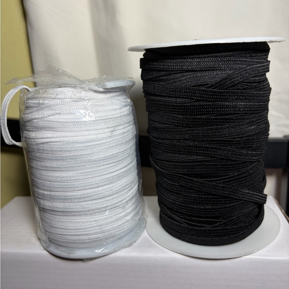Black and White Elastic‎ Cord Spools